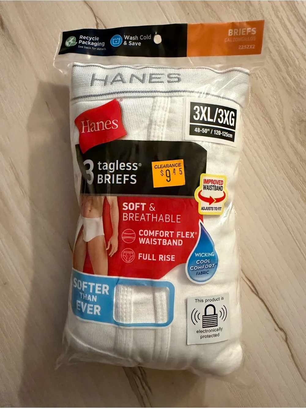 Hanes White Men's 3-Pack Tagless Briefs